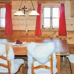 Mit Pool Und Sauna Hébergement de vacances *