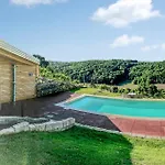Mit Pool Und Sauna 別荘 *