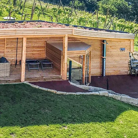 Mit Pool Und Sauna Hébergement de vacances