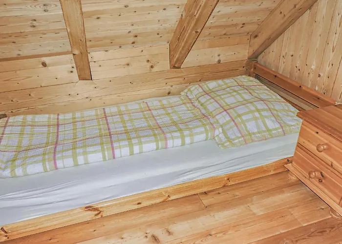 Mit Pool Und Sauna *